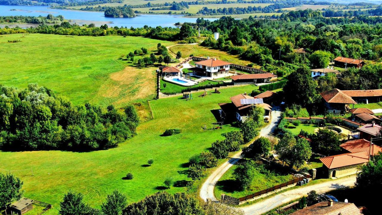 Hotel Complex Pristan In The Mountain Shilkovtsi Esterno foto