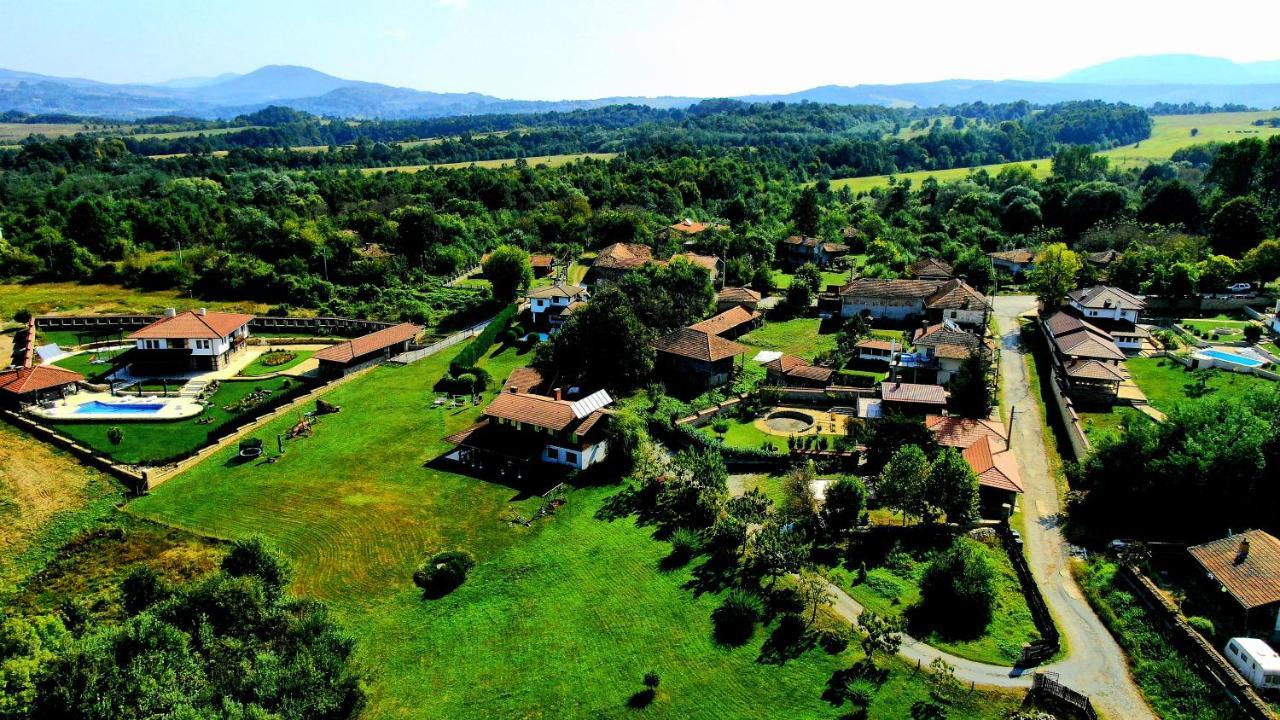 Hotel Complex Pristan In The Mountain Shilkovtsi Esterno foto
