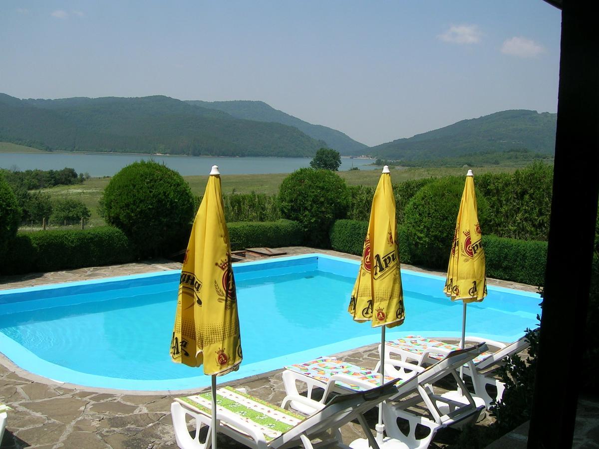 Hotel Complex Pristan In The Mountain Shilkovtsi Esterno foto