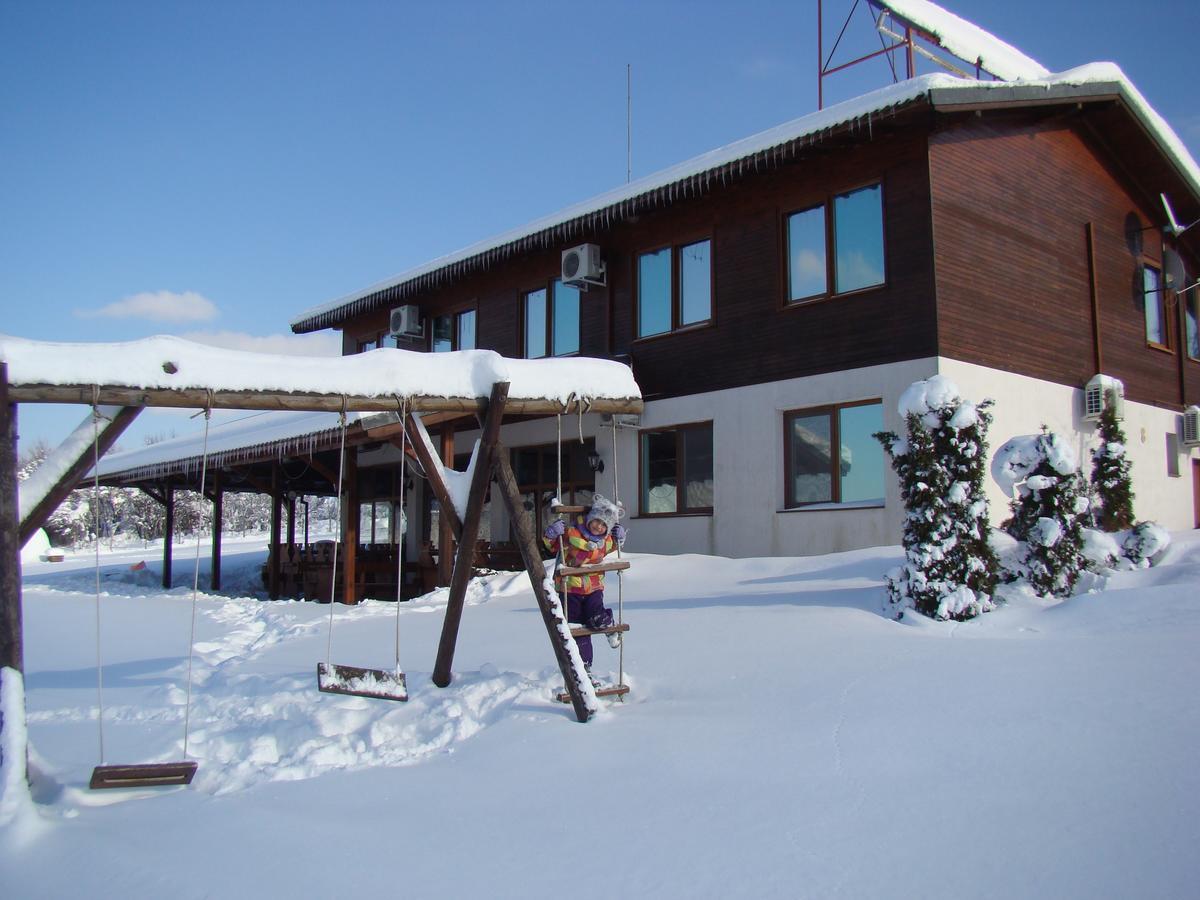 Hotel Complex Pristan In The Mountain Shilkovtsi Esterno foto